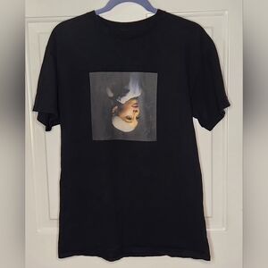 Ariana Grande Black Sweetener Tour Graphic Tee Size M